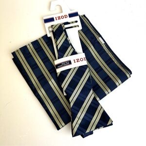Izod Bow Tie and  Matching Pocket Square Classy Gent Accessories Preppy